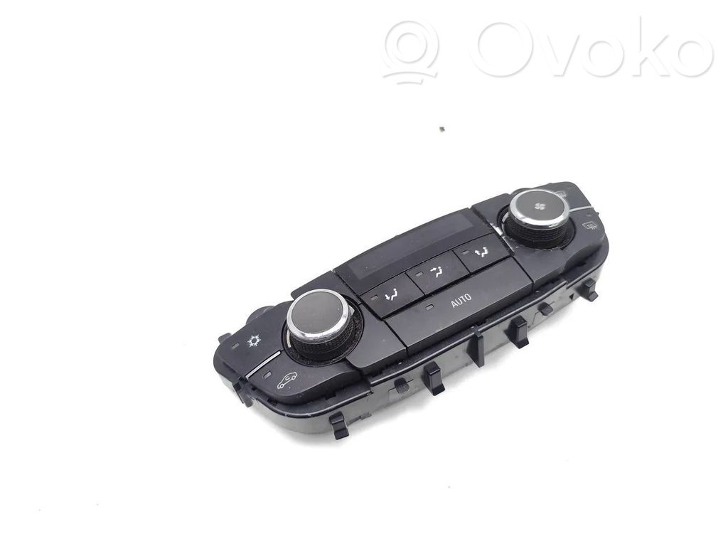 Opel Insignia A Climate control unit 