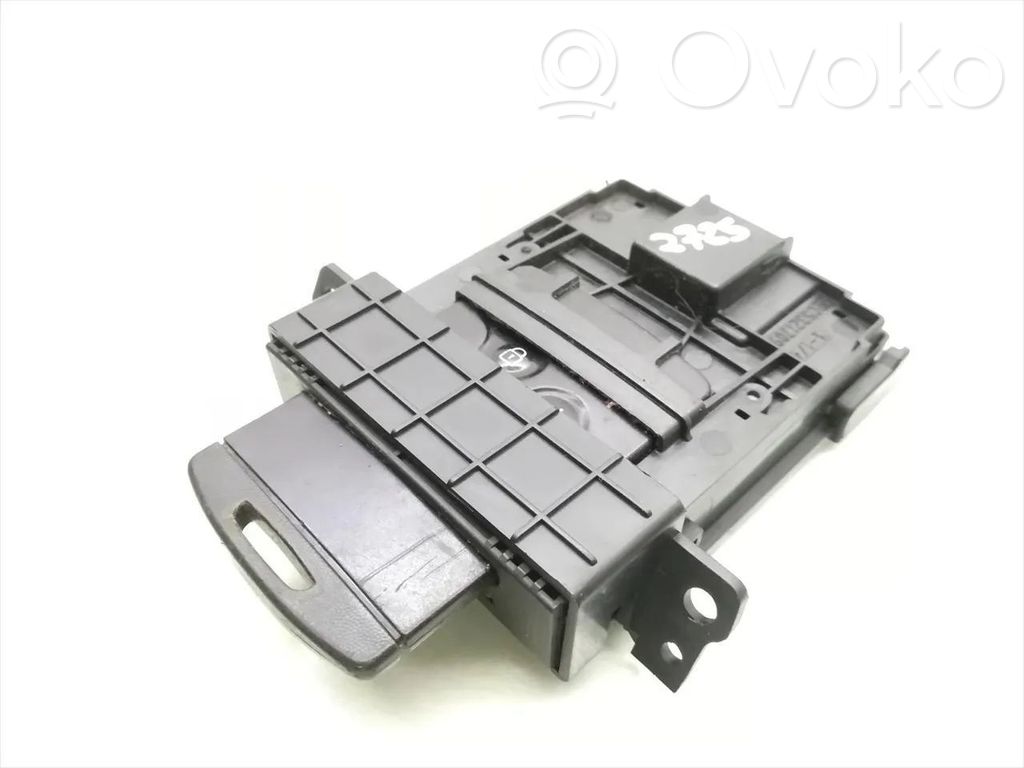 Renault Koleos I Ignition key card reader 