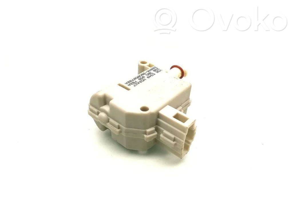 Audi Q7 4L Stellmotor Tankdeckel Tankklappe 