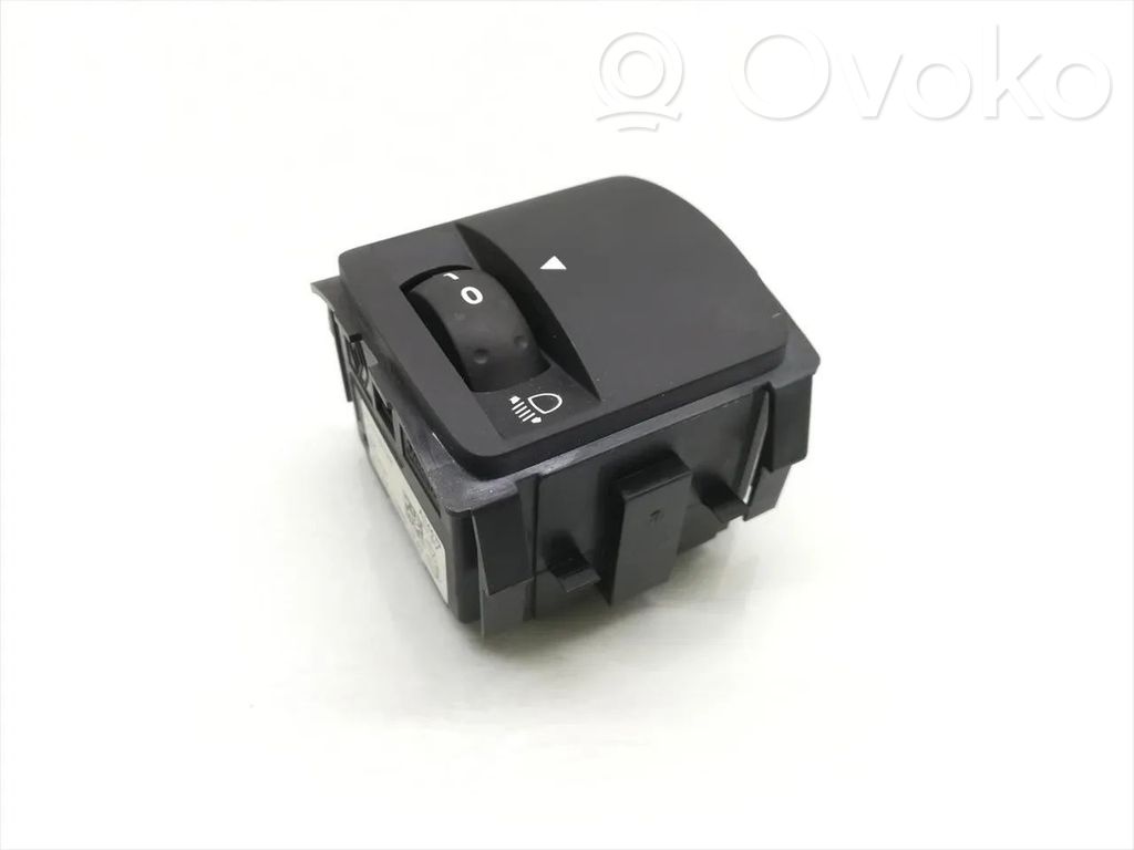 Renault Kadjar Headlight level height control switch 