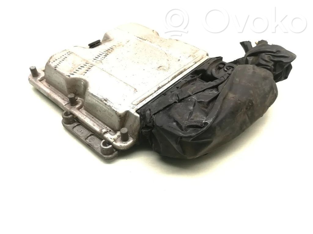 Citroen Xsara Picasso Engine control unit/module 