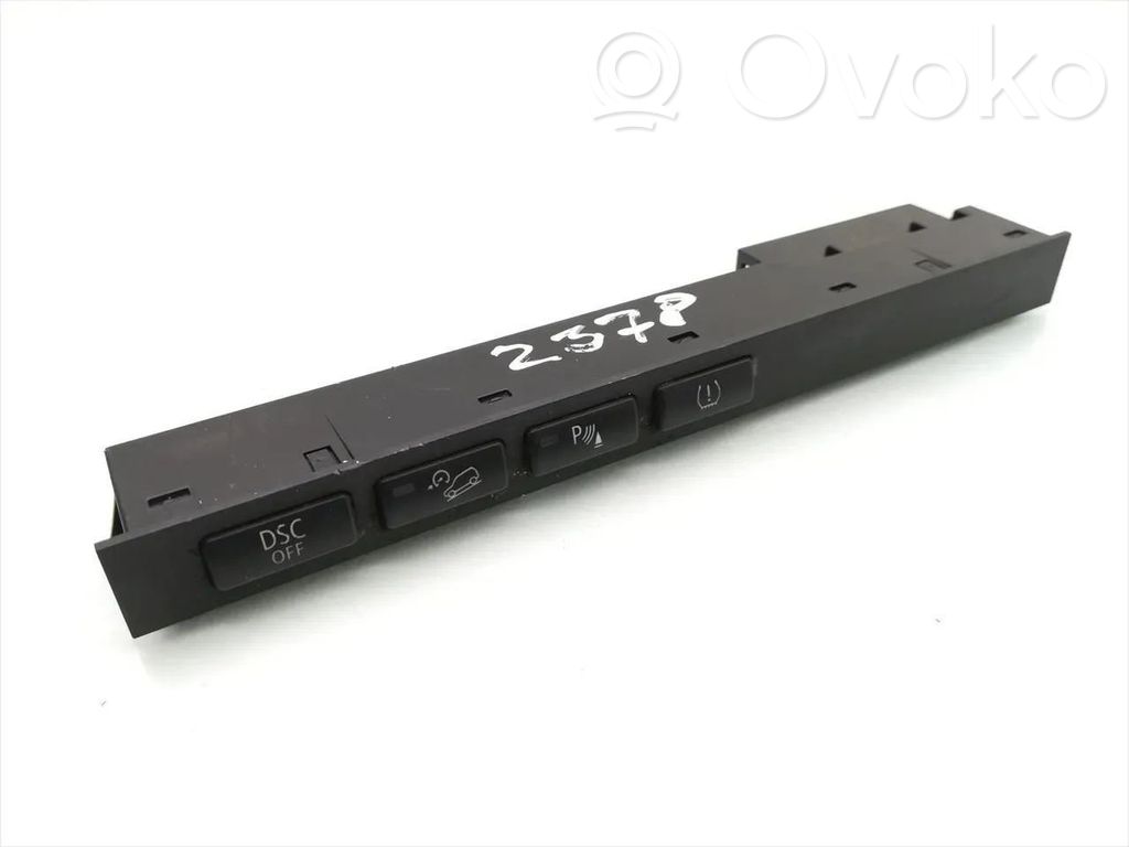 BMW X3 E83 Parking (PDC) sensor switch 