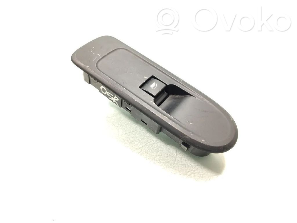 Peugeot 508 Electric window control switch 