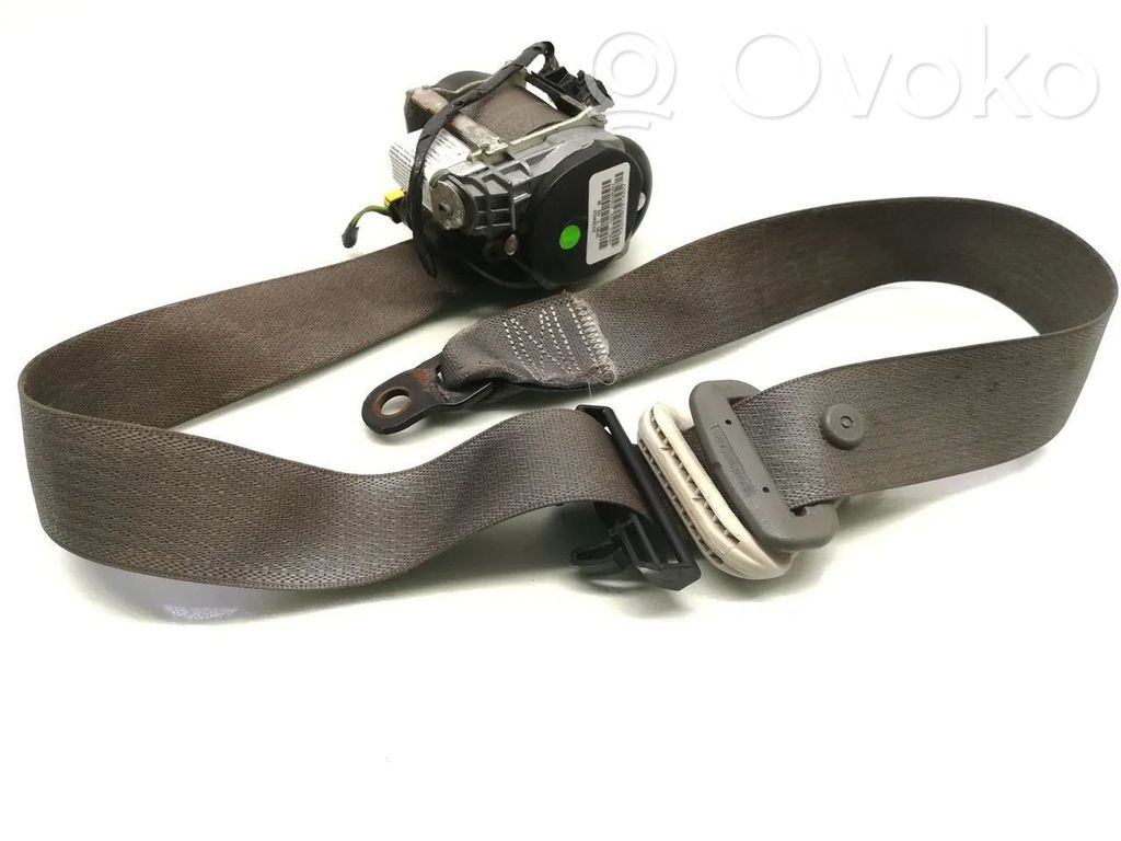 Dodge Caliber Front seatbelt 