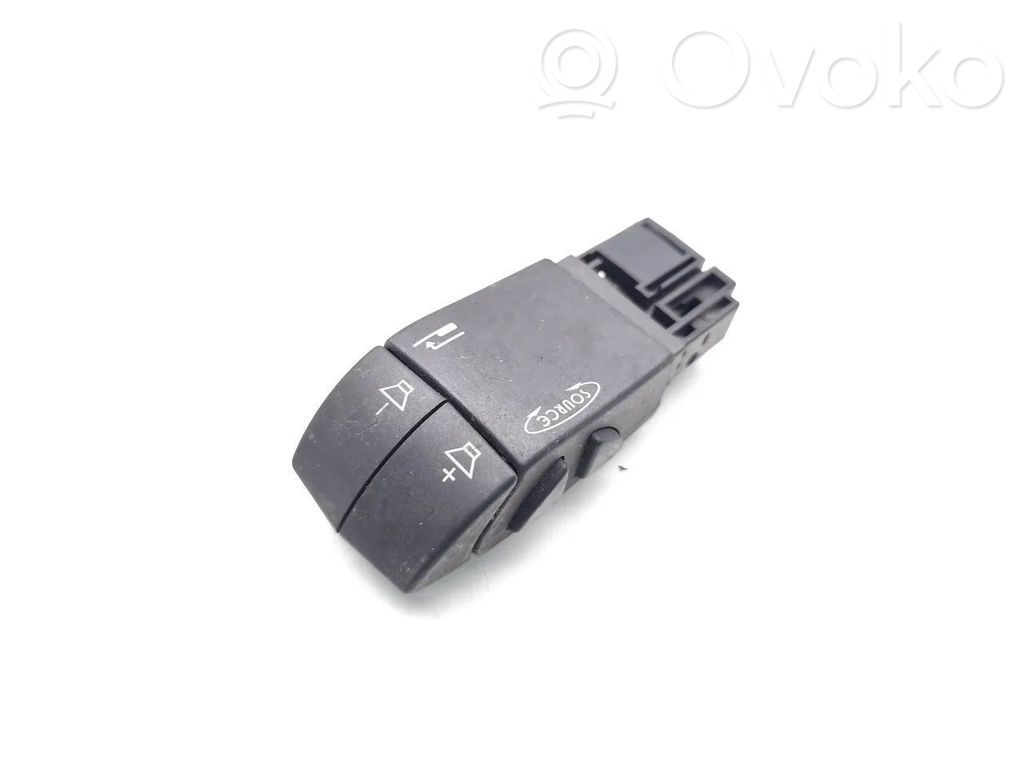 Renault Laguna II Sound control switch 