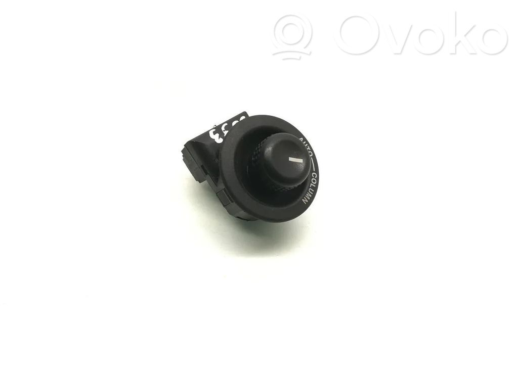 Jaguar XF Wing mirror switch 