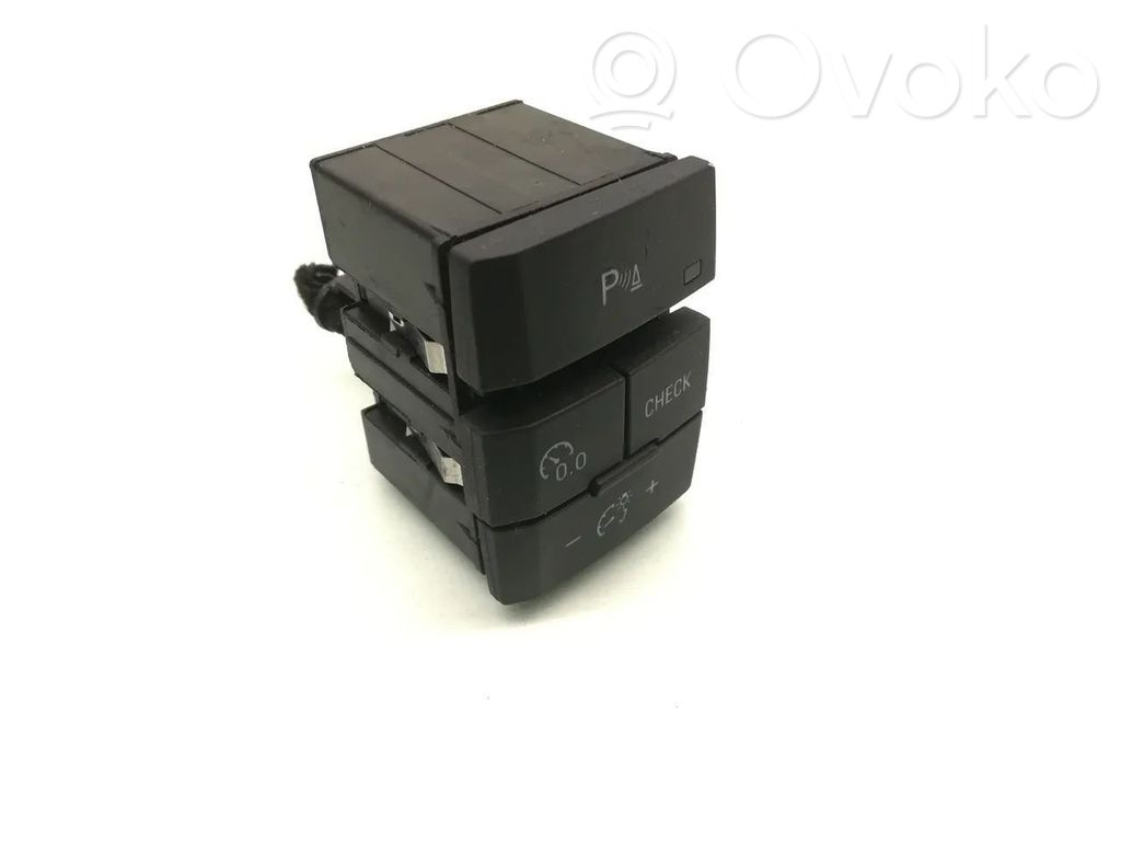 Audi Q7 4L Interruptor del sensor de aparcamiento (PDC) 