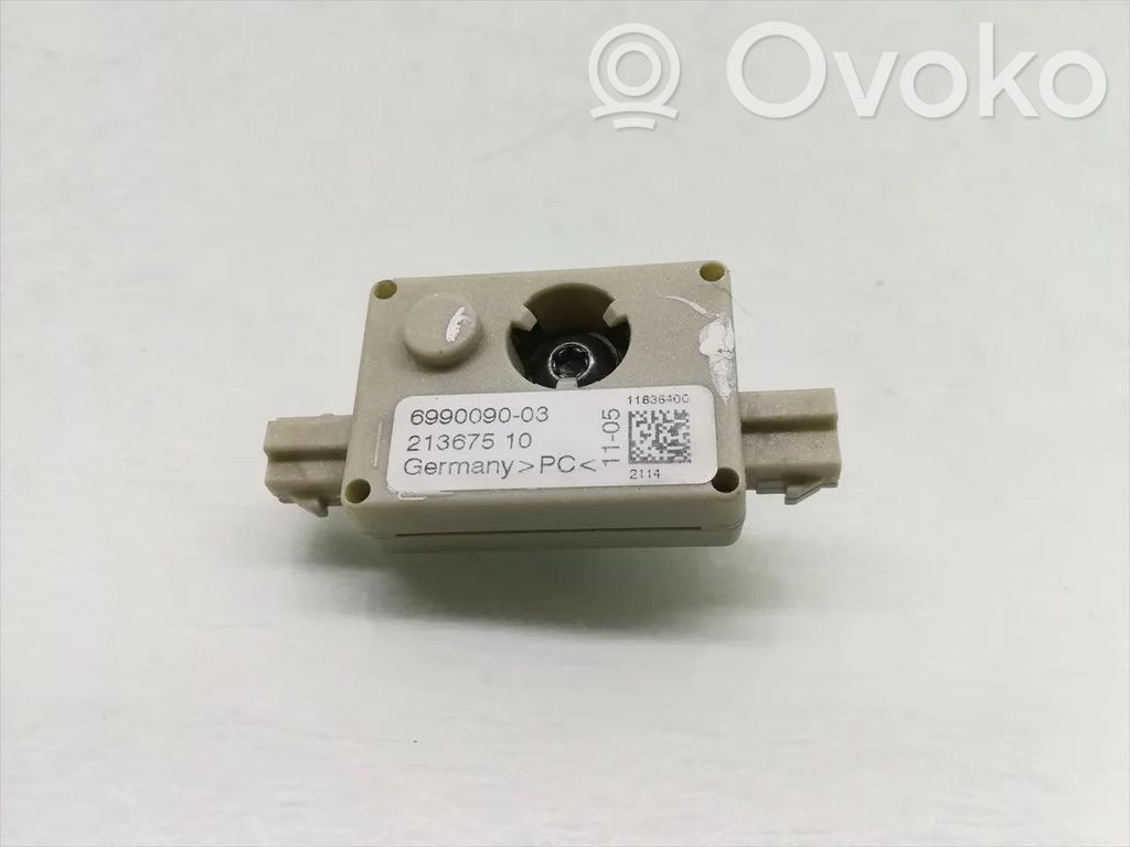 BMW 3 E90 E91 Antenos stiprintuvas 