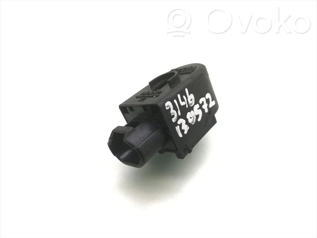 Toyota Avensis T220 Horn buzzer relay 