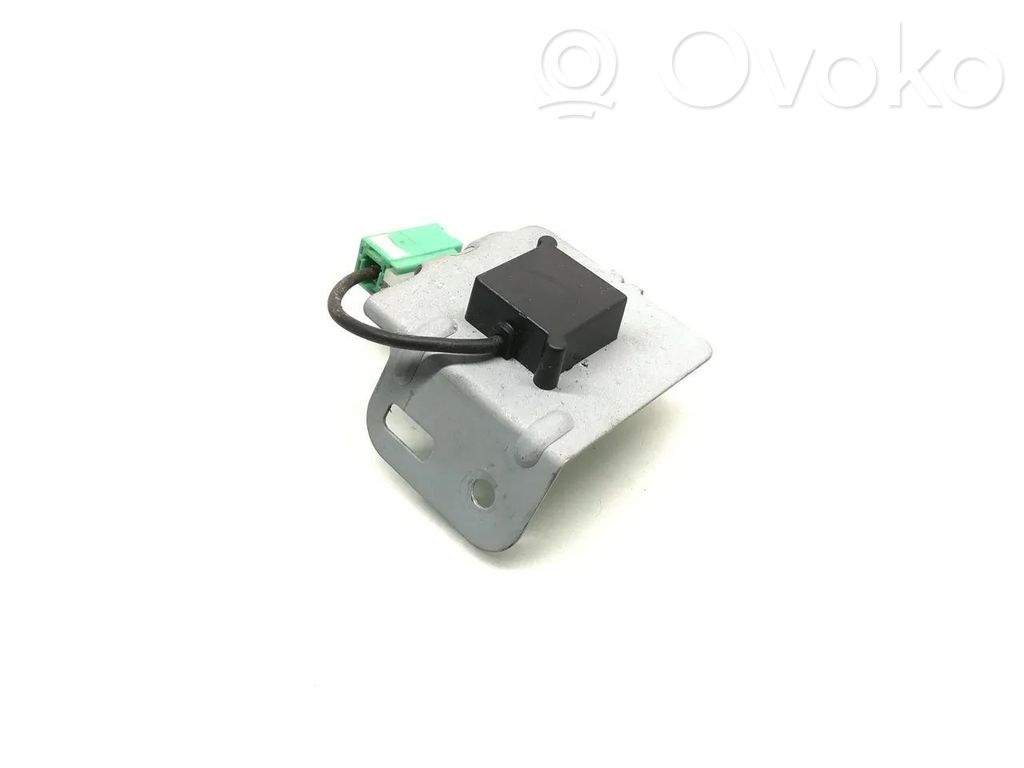 Mazda CX-7 Antena (GPS antena) 
