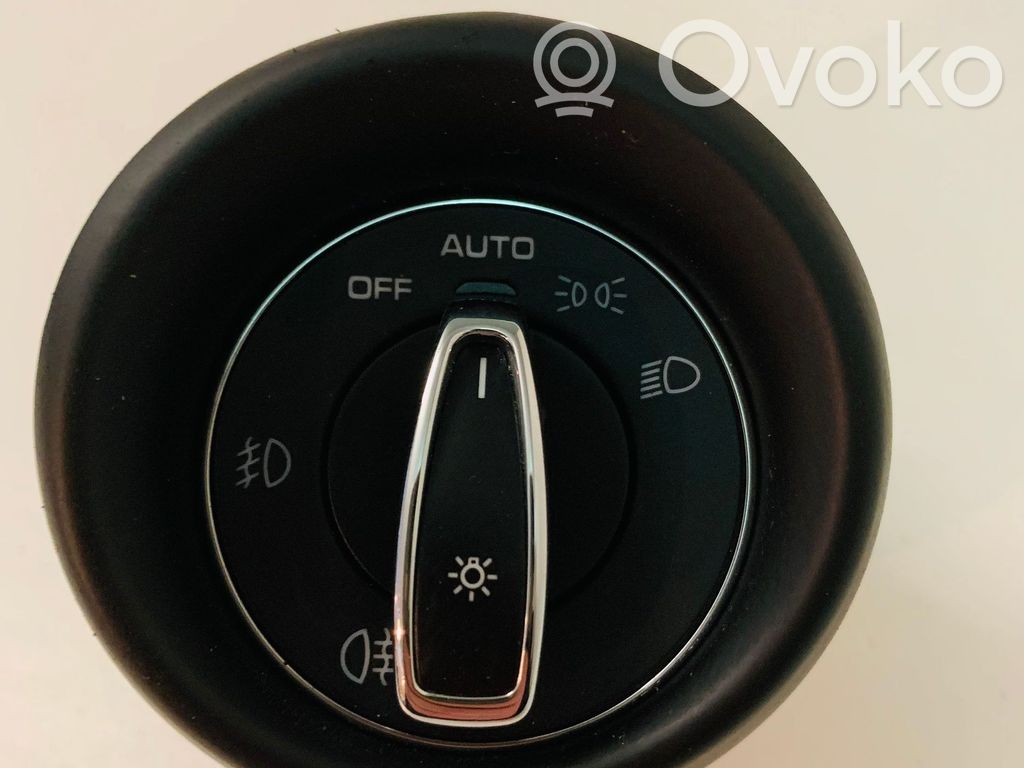 Porsche Cayenne (92A) Light switch 