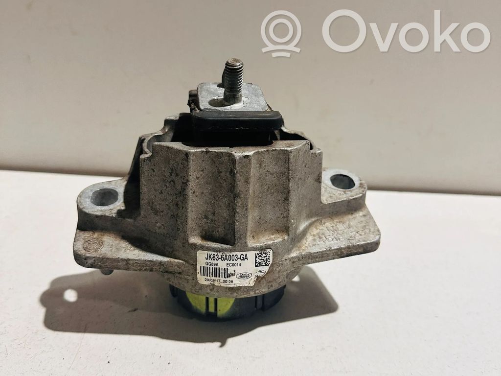 Jaguar F-Pace Engine mount bracket 