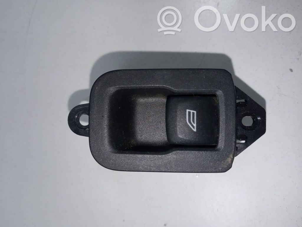 Volvo XC60 Electric window control switch 