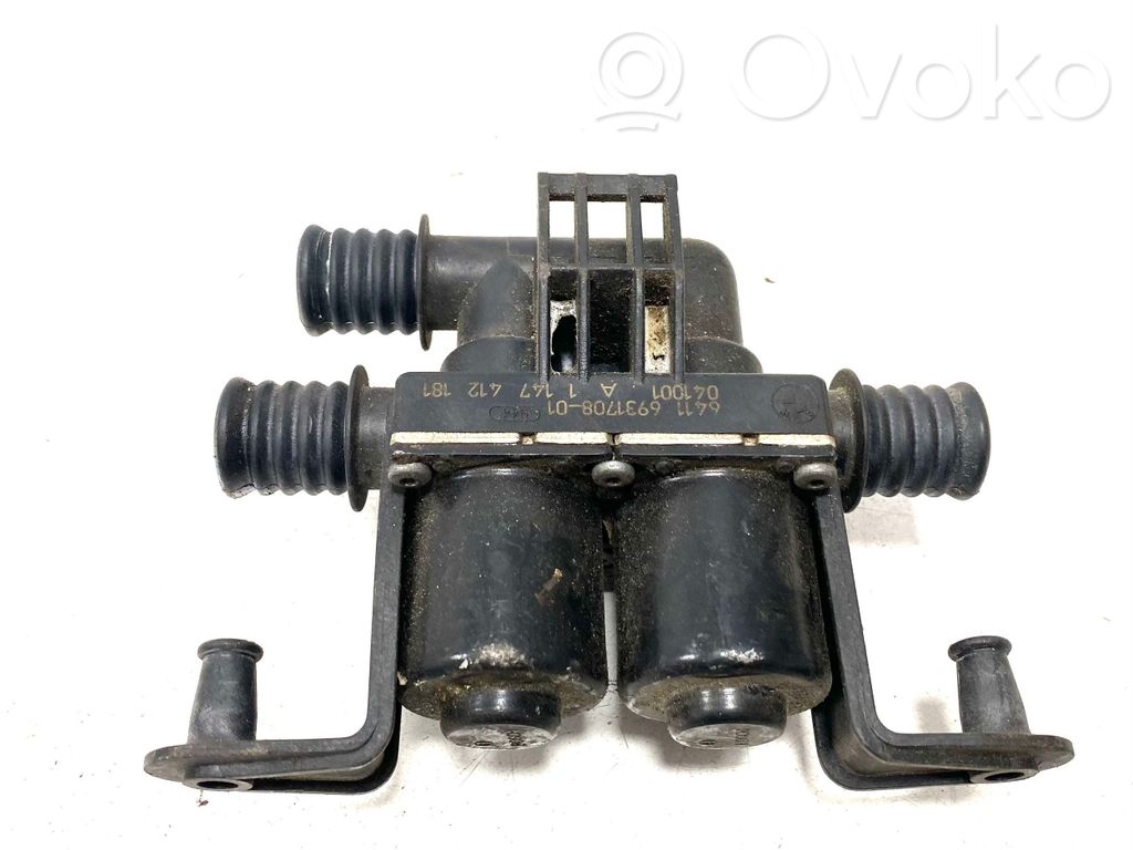 BMW 5 E60 E61 Apsildes radiatora vārsts (-i) 