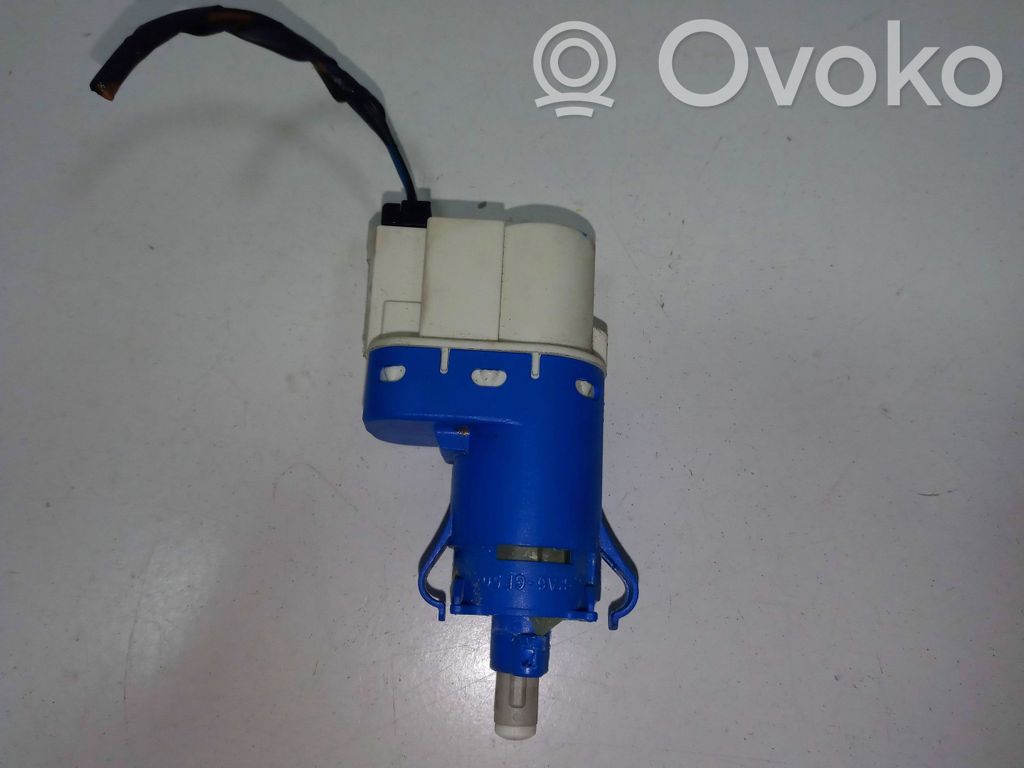 Volvo V70 Brake pedal sensor switch 