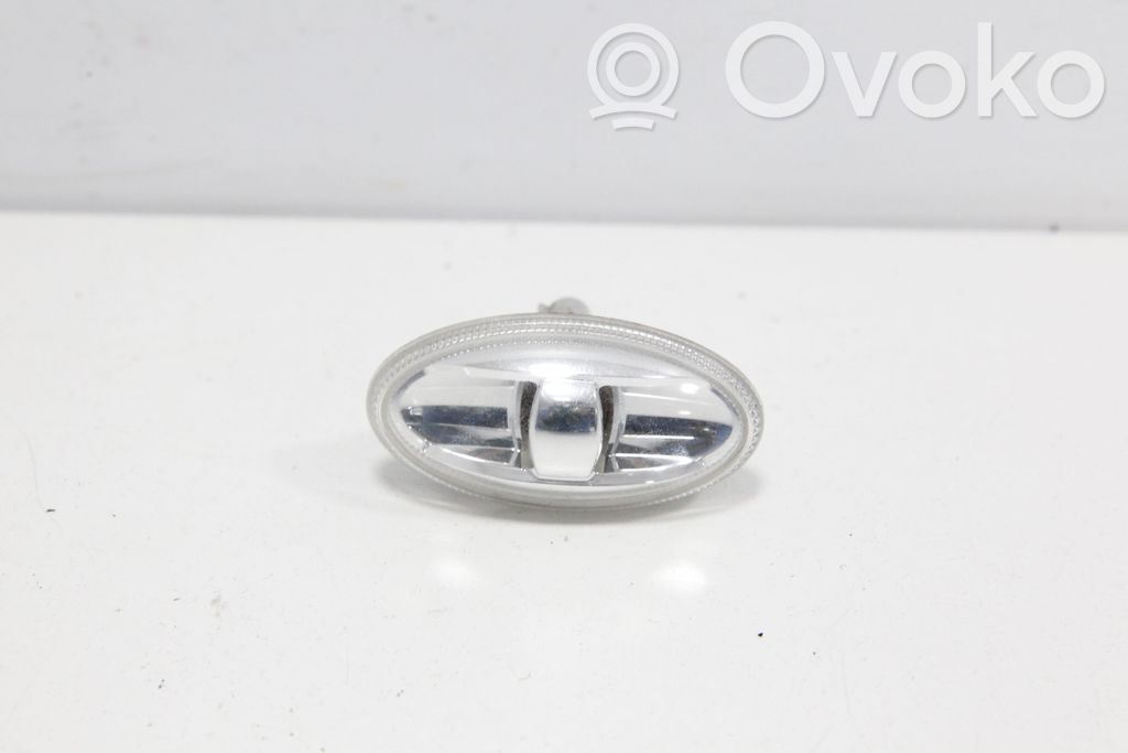 Citroen C-Crosser Seitenblinker 