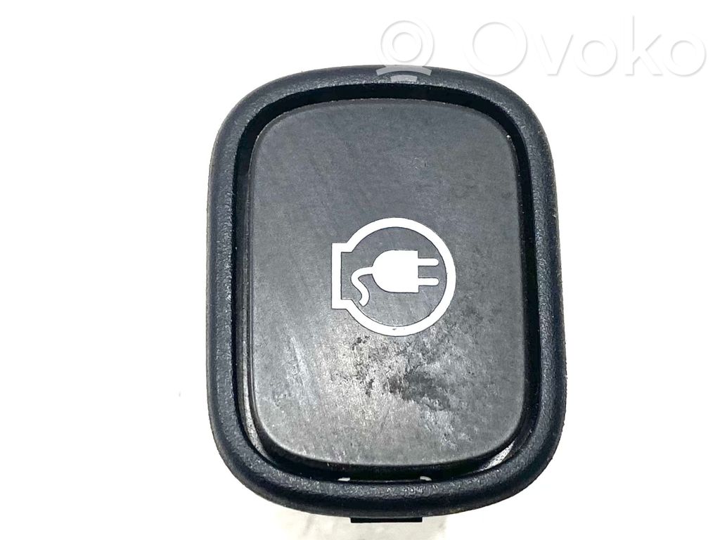 Chevrolet Volt I Degalų bako atidarymo jungtukas 