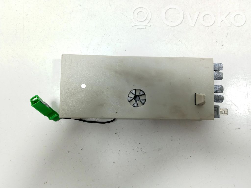 Volvo XC60 Antenos stiprintuvas 