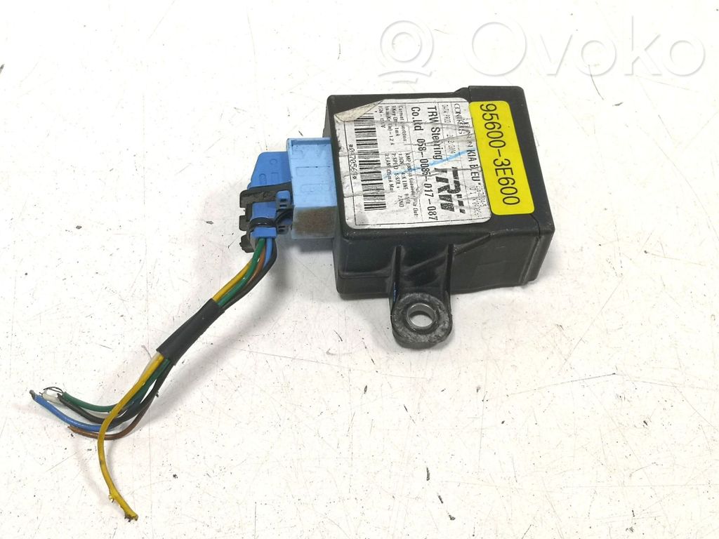 KIA Sorento Power steering control unit/module 