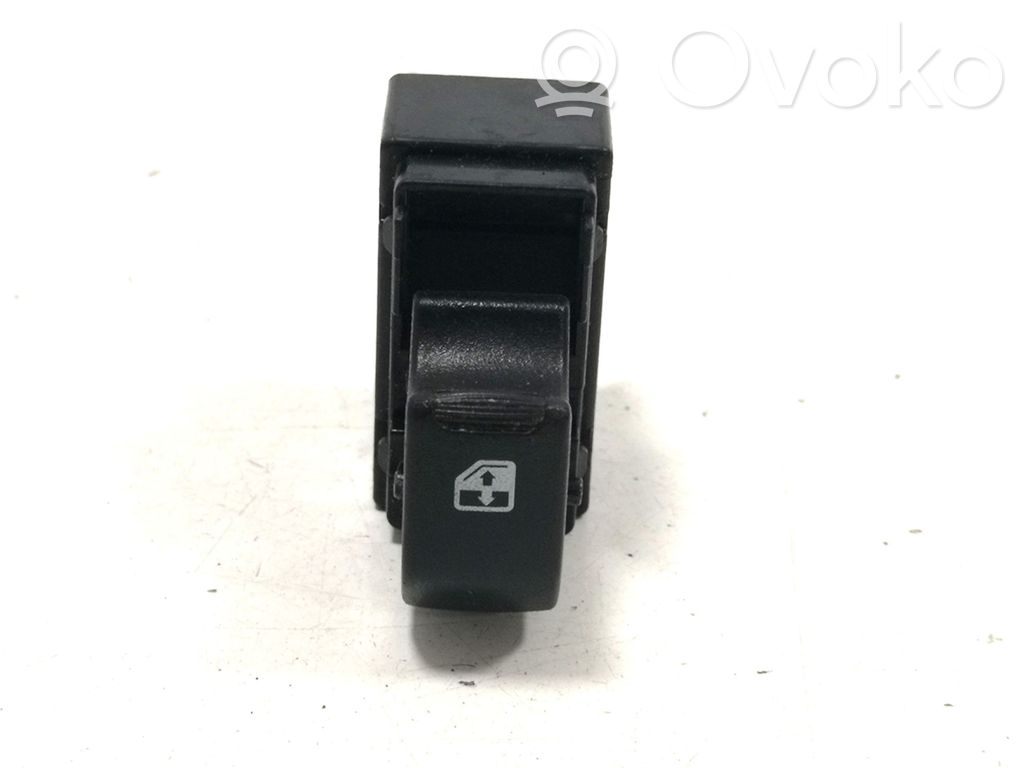 Electric window control switch   1334,1334