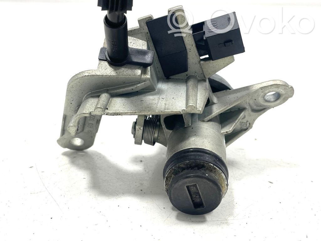 Audi A8 S8 D3 4E Tailgate exterior lock 