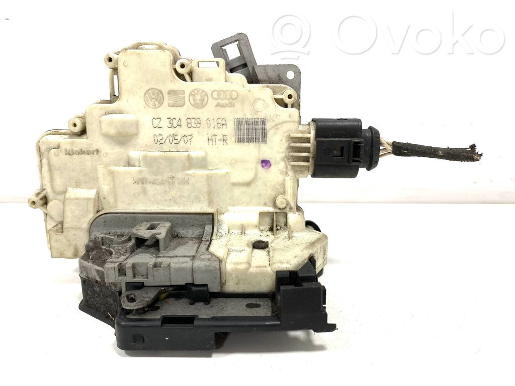 Volkswagen PASSAT B6 Rear door lock 