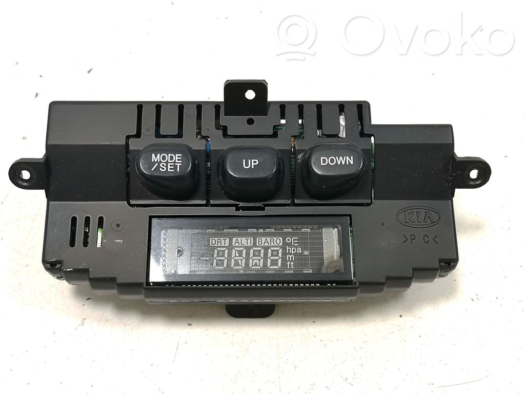 KIA Sorento Clock 