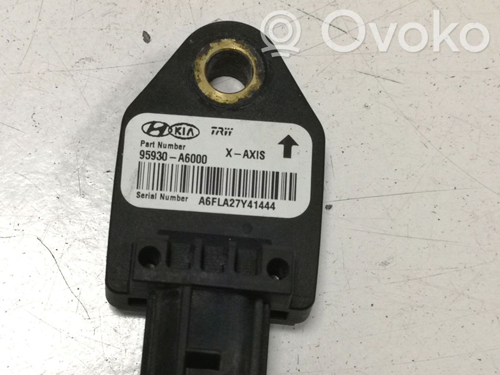 Hyundai i30 Airbagsensor Crashsensor Drucksensor 