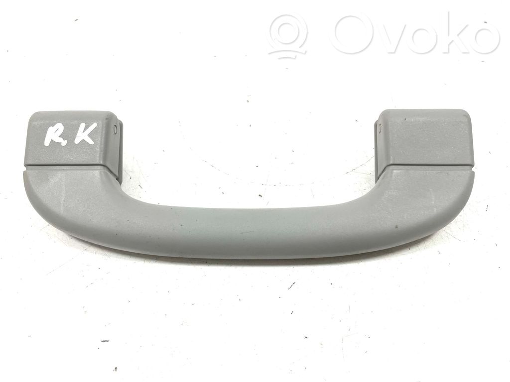 BMW 5 E60 E61 Rankenėlė priekinė 