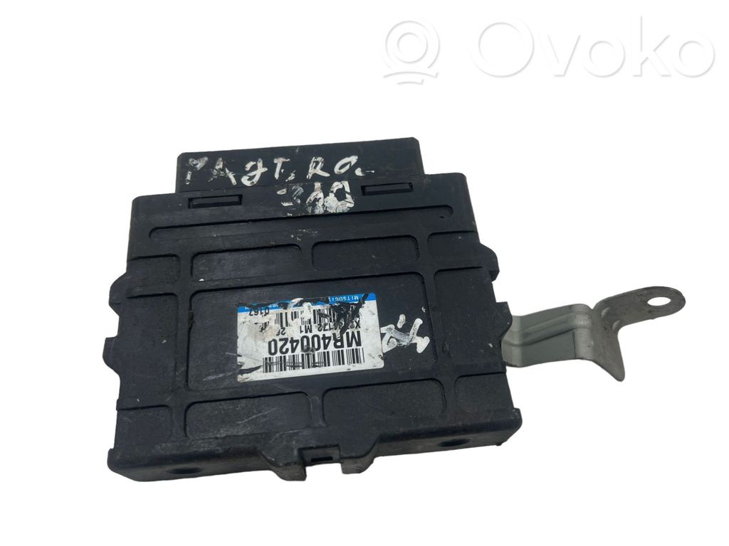 Mitsubishi Pajero ABS valdymo blokas 