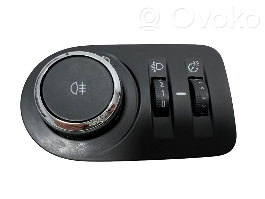 Opel Corsa E Light switch 