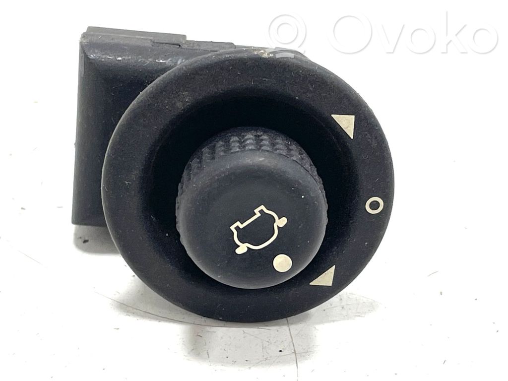Ford Mondeo Mk III Wing mirror switch 