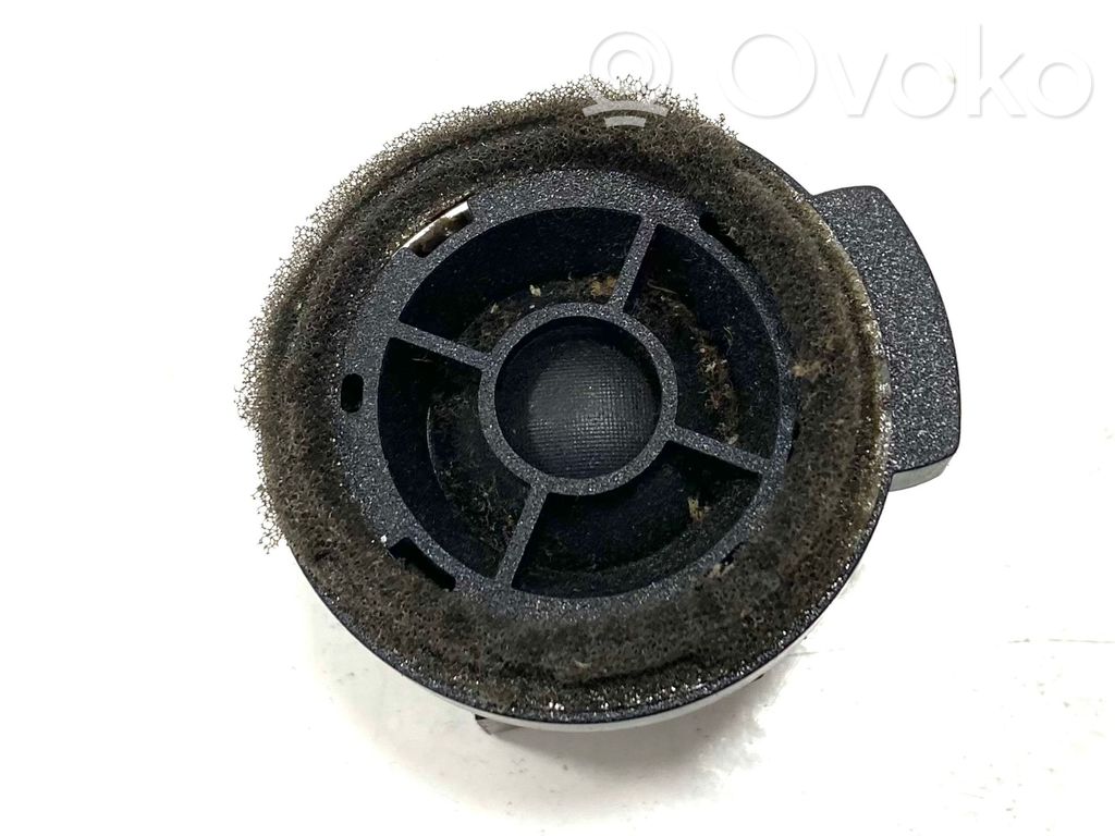 Toyota Avensis T270 Panel speaker 