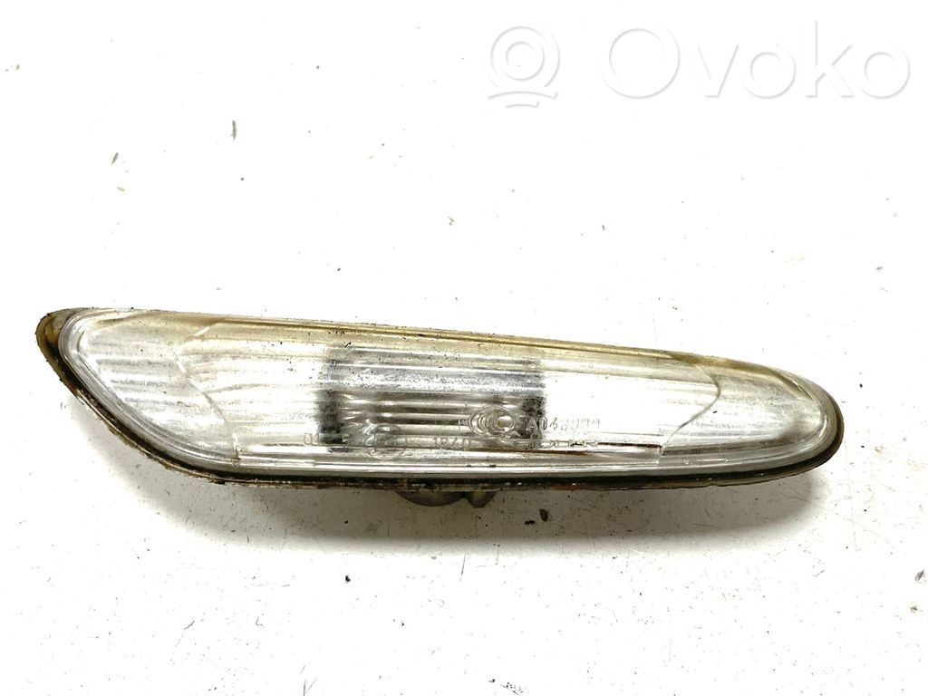 BMW 3 E92 E93 Front fender indicator light 