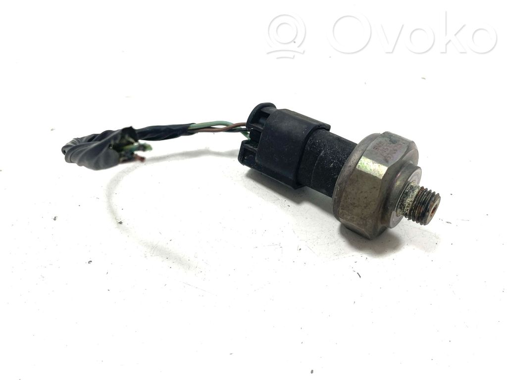 BMW 5 E60 E61 Air conditioning (A/C) pressure sensor 