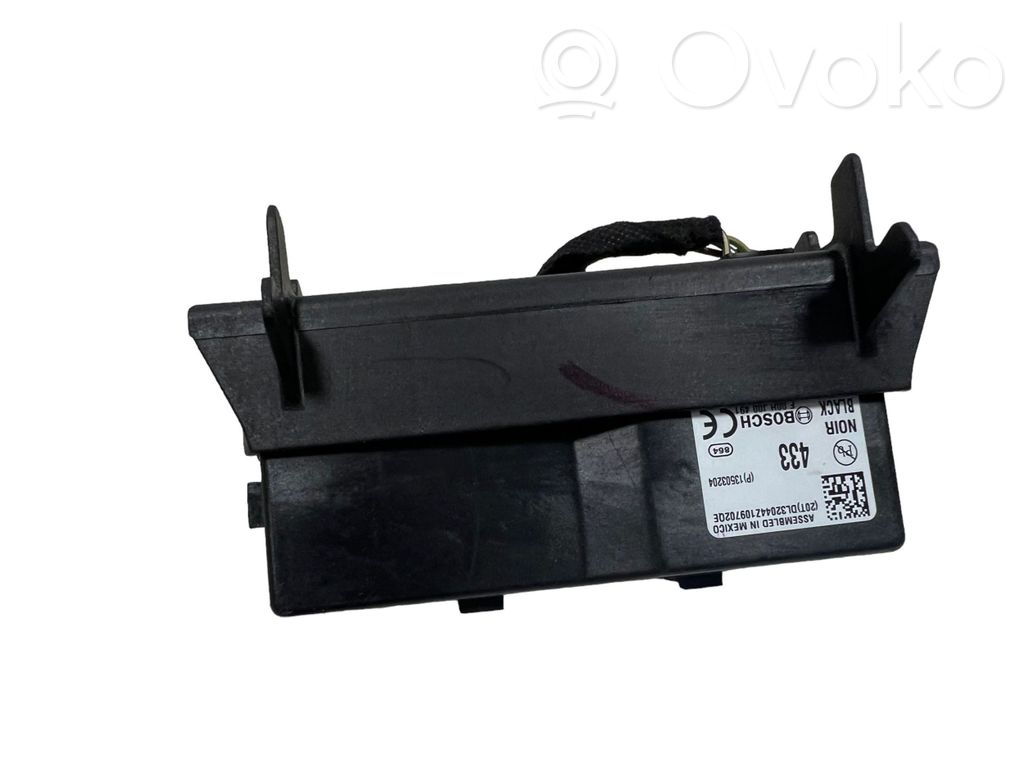 Opel Insignia A Antenna control unit 