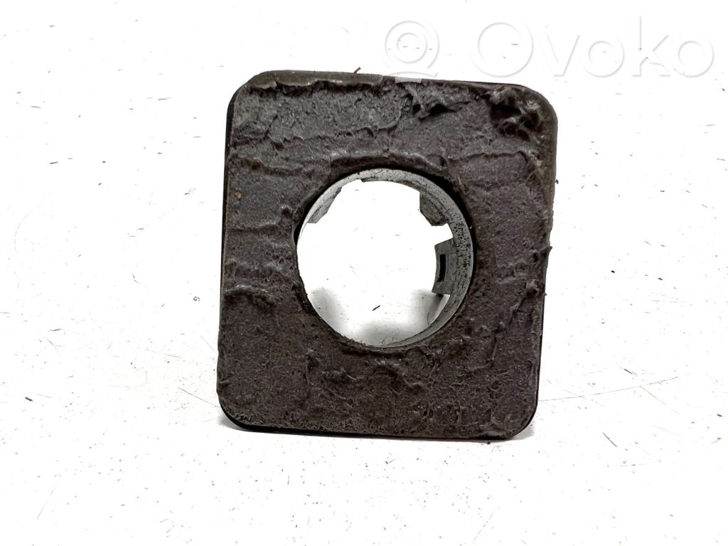 BMW 3 E90 E91 Front parking sensor holder (PDC) 