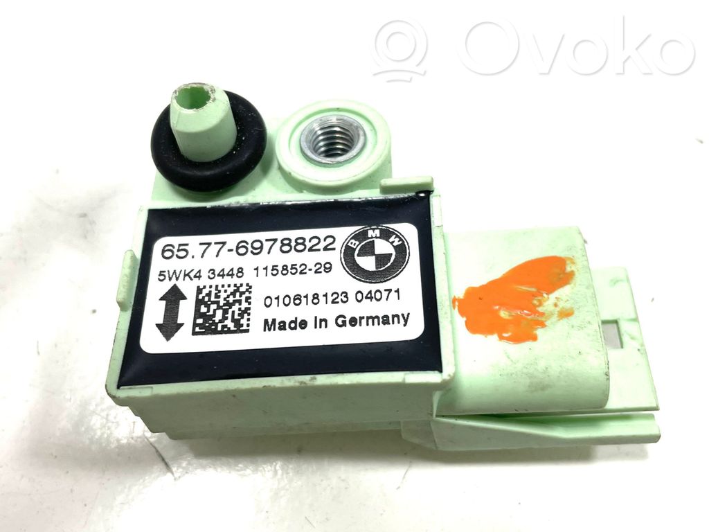 BMW 5 E60 E61 Airbag deployment crash/impact sensor 