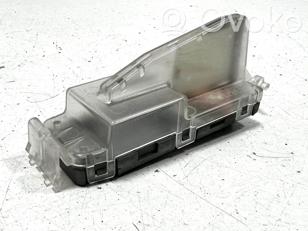 Volvo XC60 Antena aérea GPS 