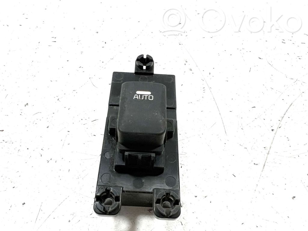KIA Ceed Electric window control switch 