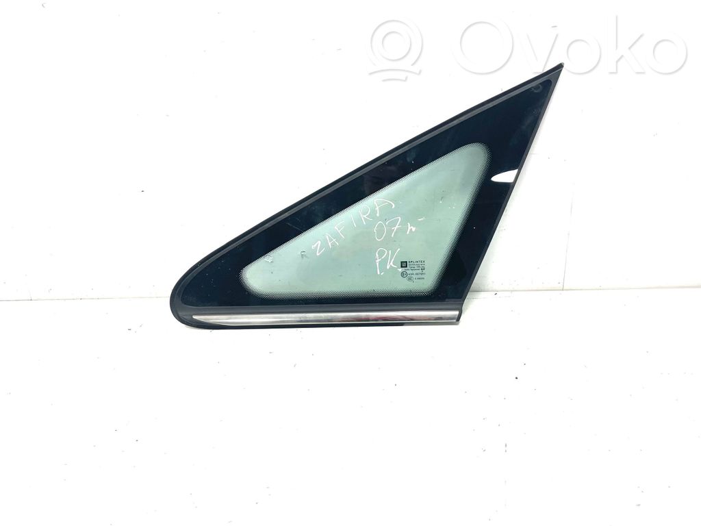 Opel Zafira B Front triangle window/glass 