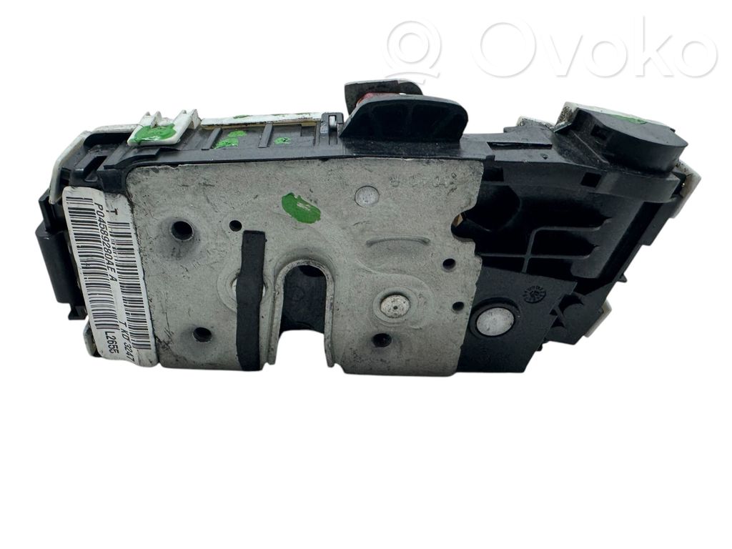 Dodge Journey Serratura portiera anteriore 