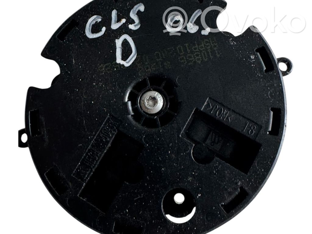 Element lusterka bocznego drzwi   110866