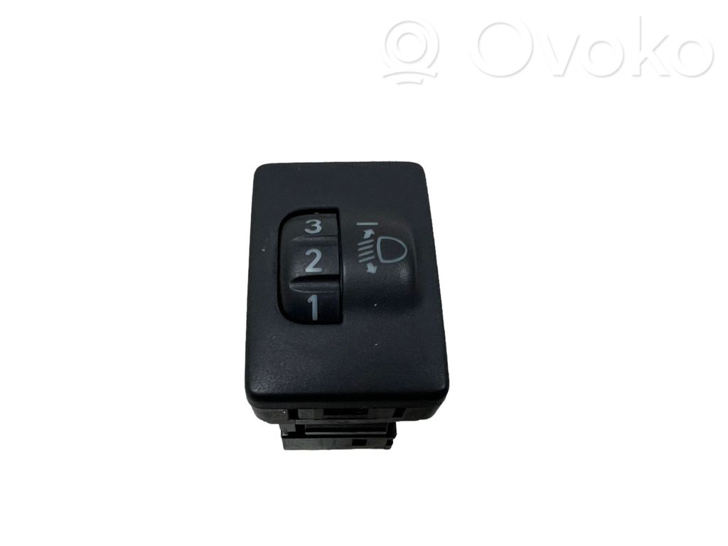 Toyota RAV 4 (XA40) Headlight level height control switch 