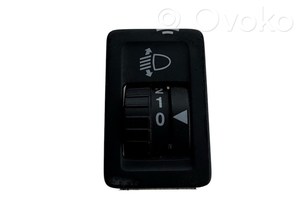 Suzuki SX4 Headlight level height control switch 
