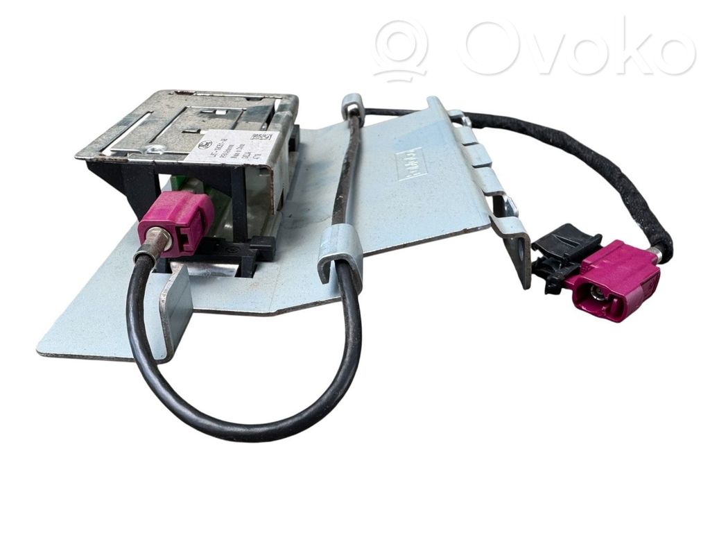 Wzmacniacz anteny   LJ6T19K351AB,4719,GKZJA
