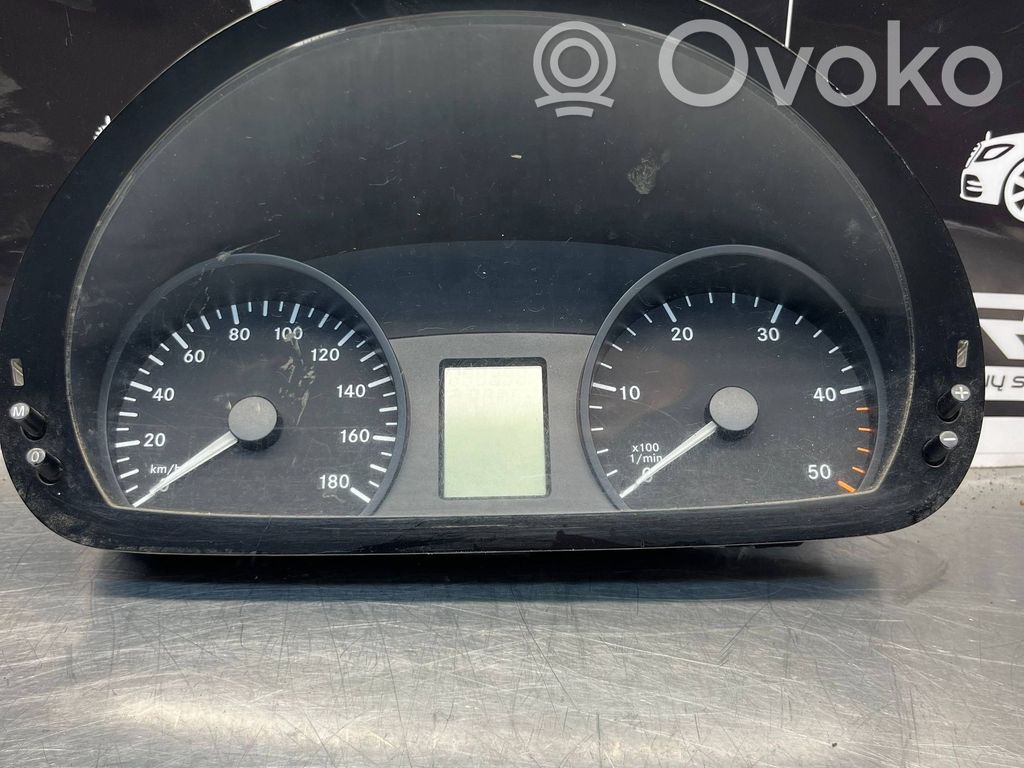Mercedes-Benz Sprinter W906 Velocímetro (tablero de instrumentos) 
