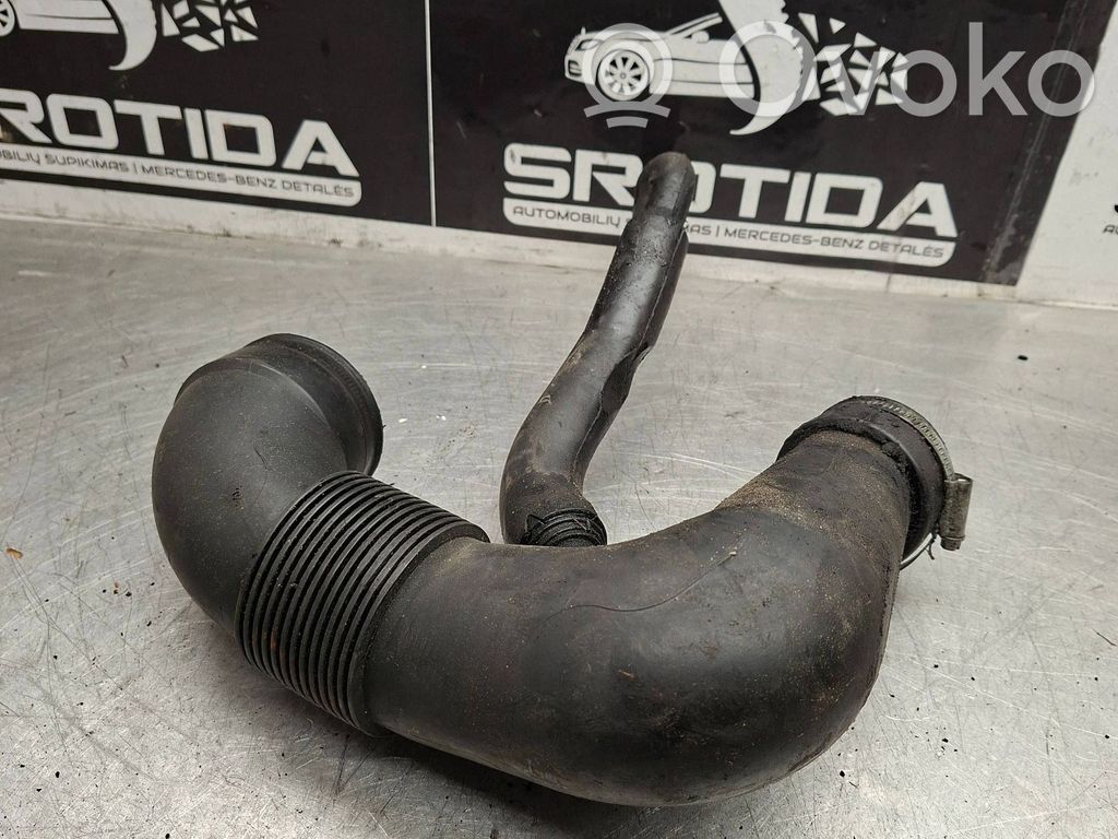 Rura / Wąż dolotowy powietrza   A6110940208,9646290