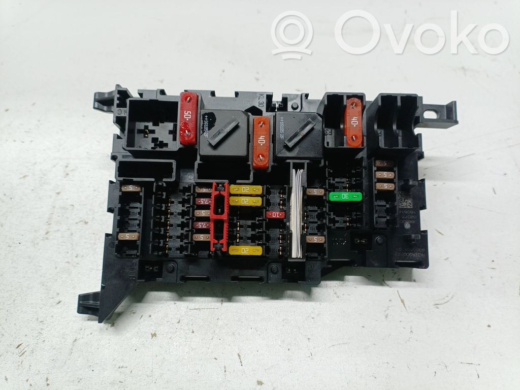 Mini One - Cooper F56 F55 Fuse module 