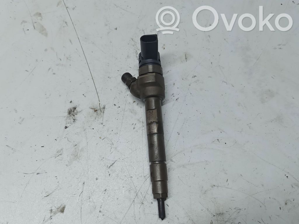 BMW 5 F10 F11 Fuel injector 